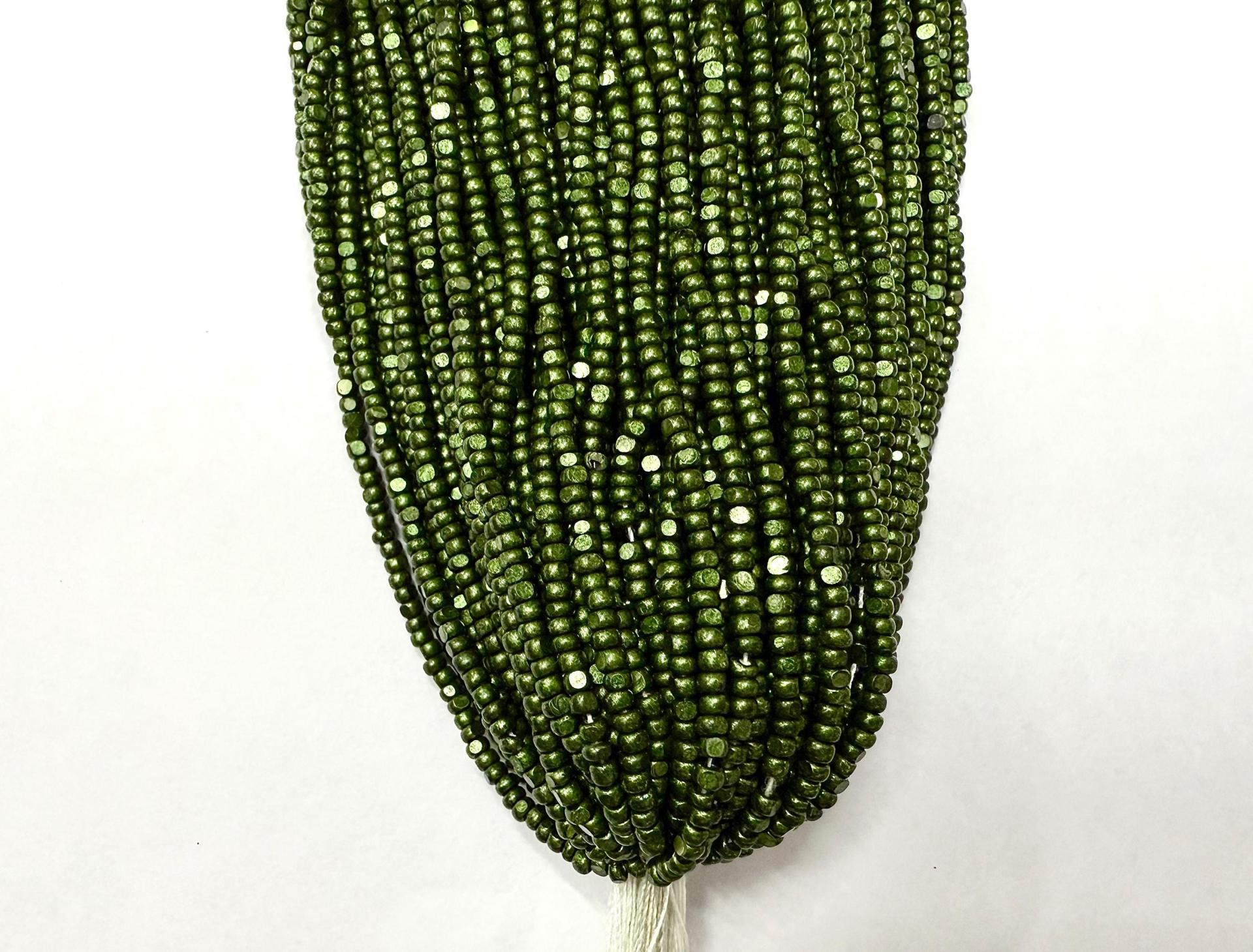 11/0 Hanks Charlotte Cut Beads Metallic Fern Green