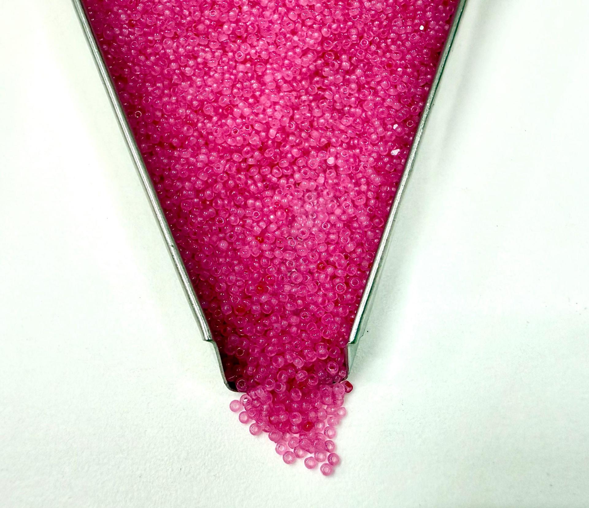 15/0 Charlotte Cut Beads in Rose Opal