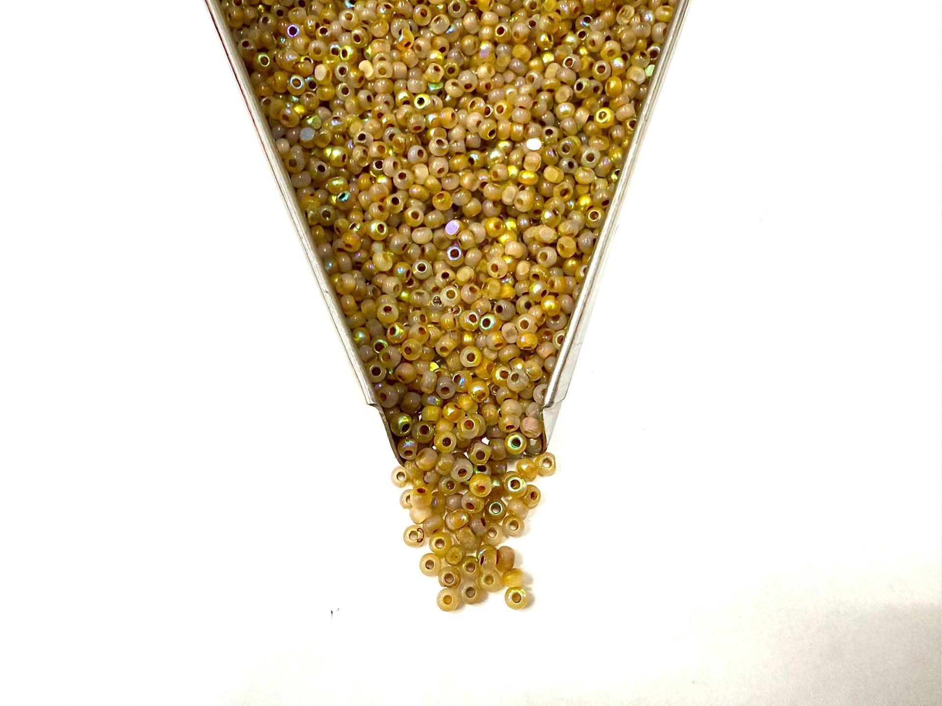 11/0 Charlotte true Cut Beads Patina Opal Neon Dark Yellow Aurore Boreale loose beads embroidery materials making jewelry native supply