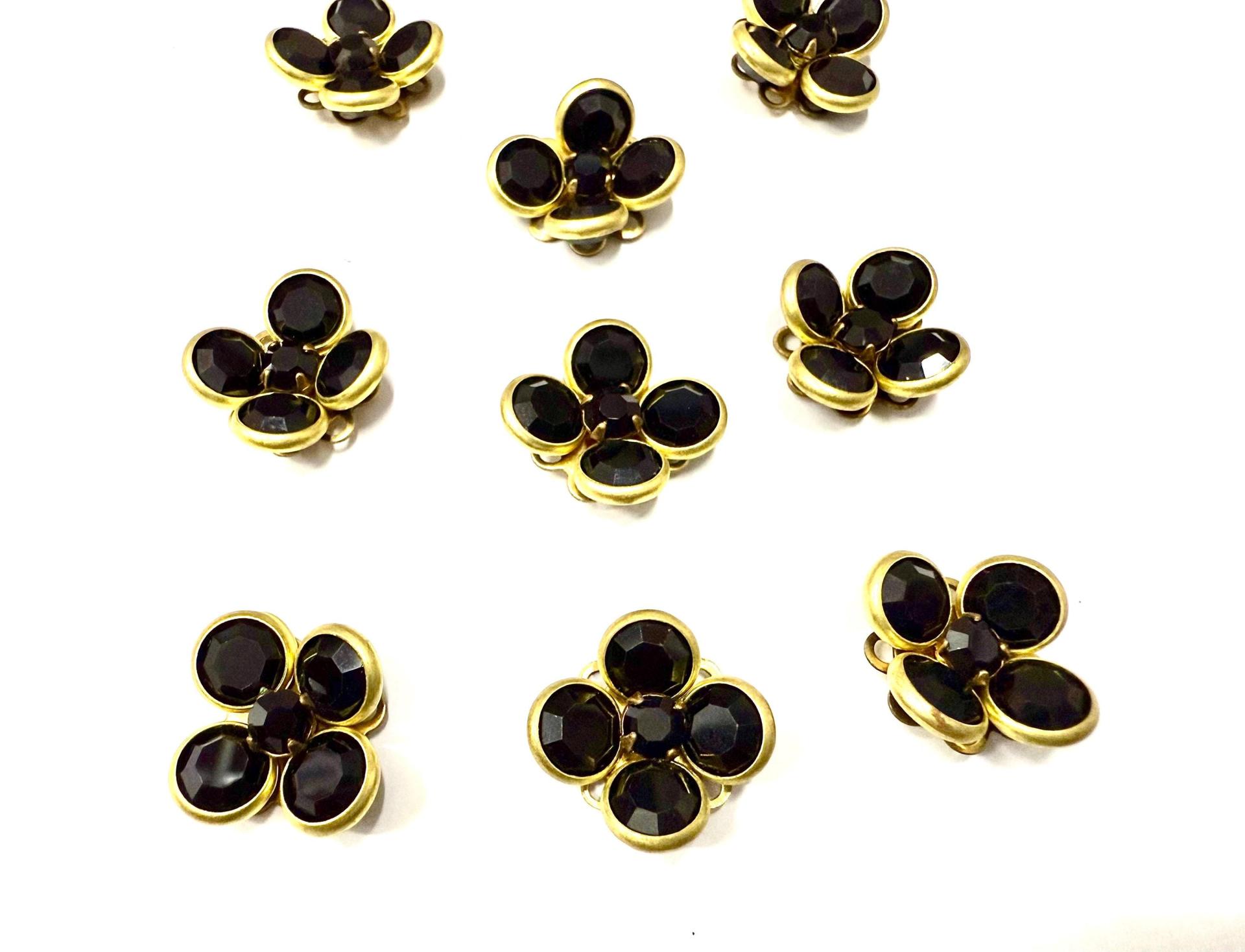 16mm Vintage brass Swarovski Flower Design in Black Embellishment DIY Supplies wedding decorations