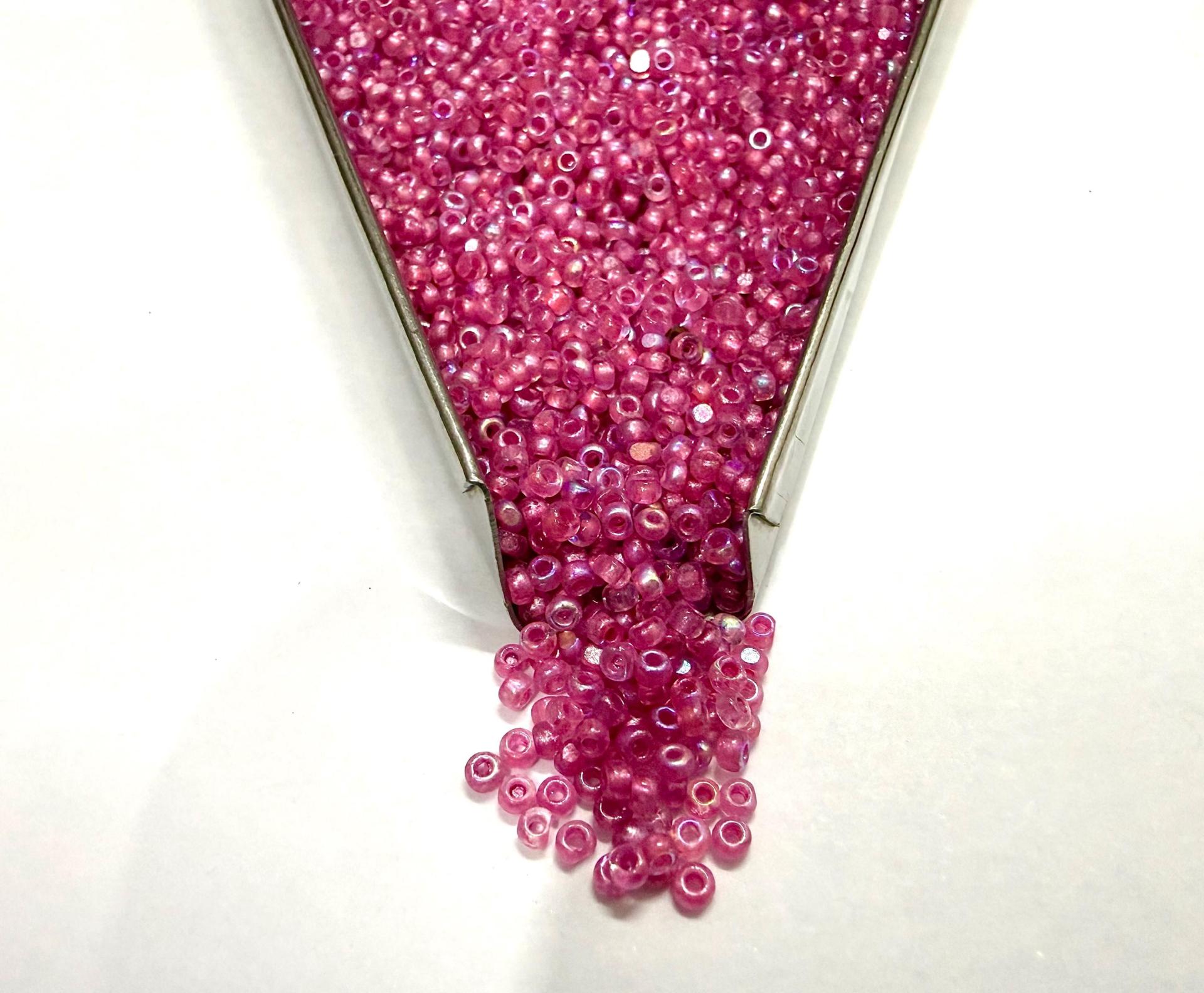 11/0 Charlotte Cut Seed Beads, Pearl Lined AB Czech Glass