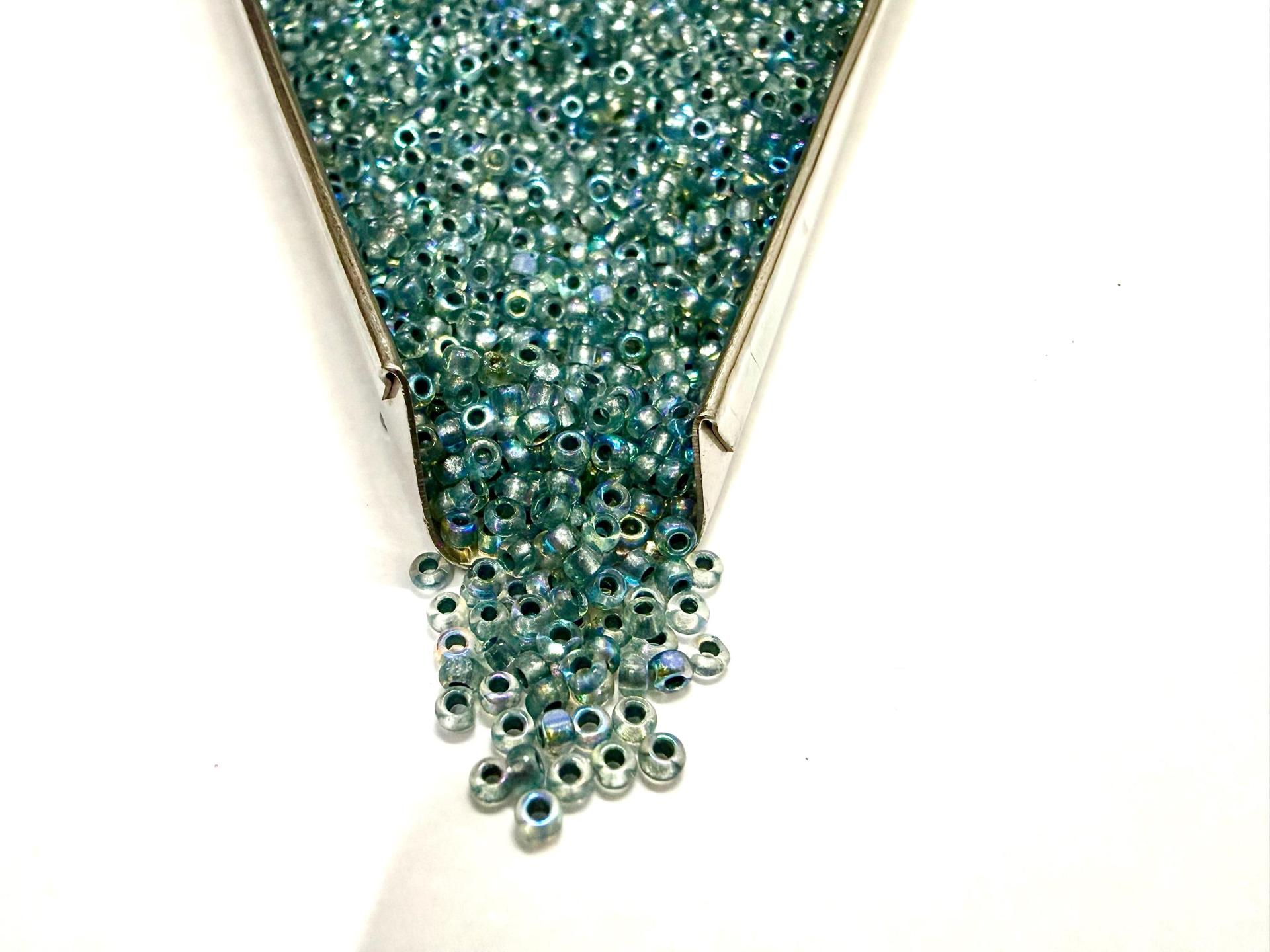 11/0 Charlotte Cut Seed Beads, Pearl Lined AB Czech Glass