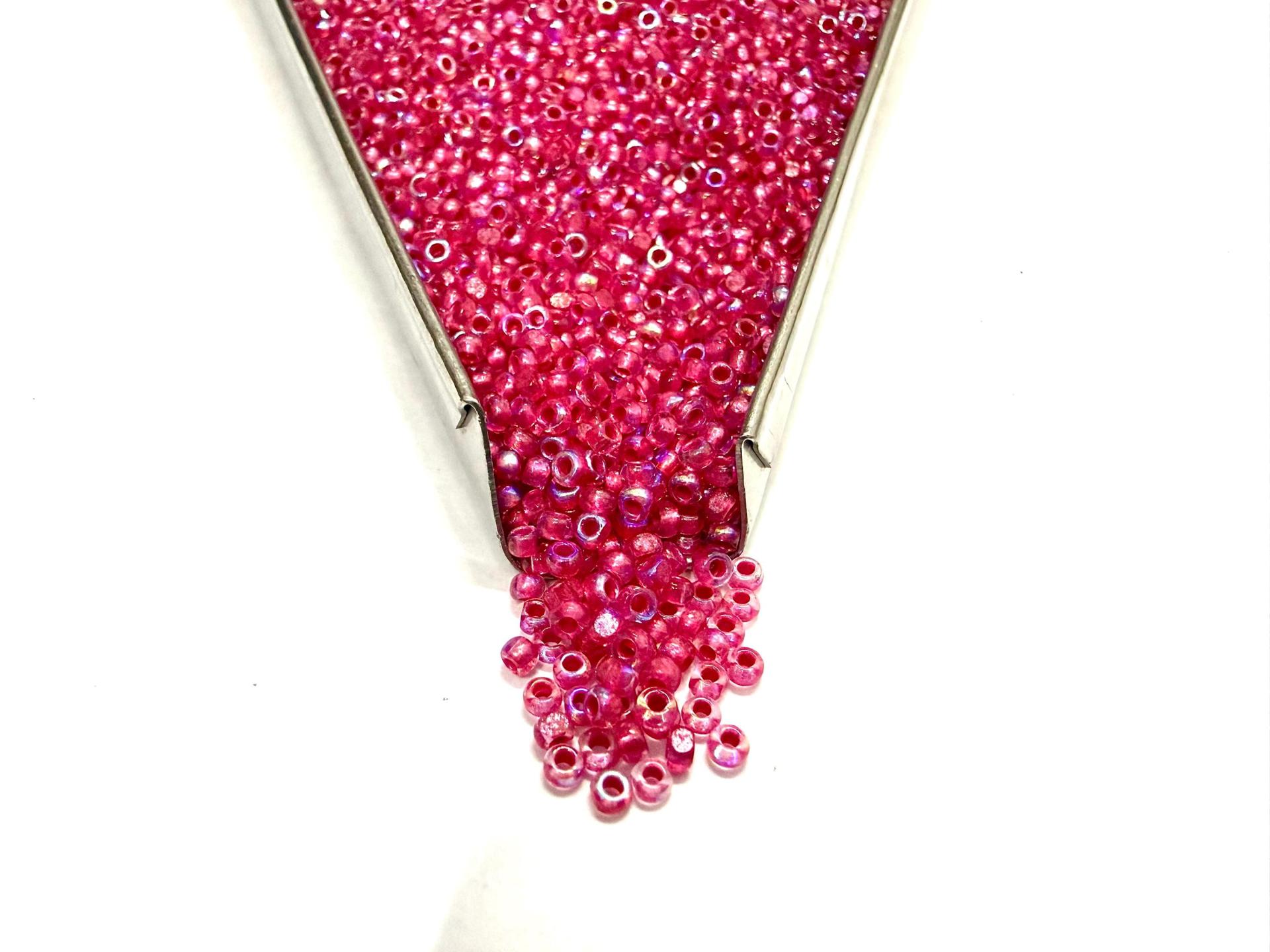 11/0 Charlotte Cut Seed Beads, Pearl Lined AB Czech Glass