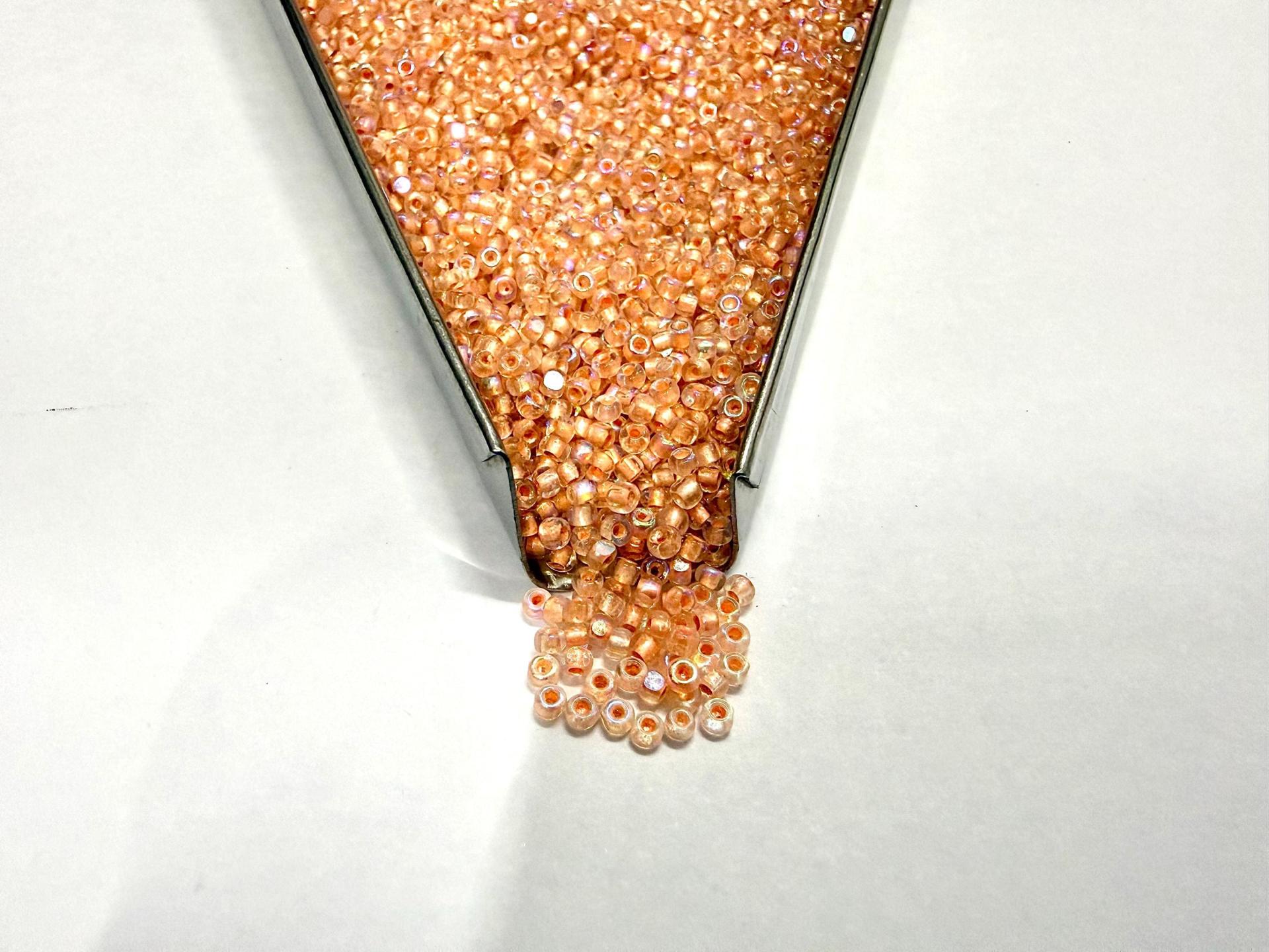 11/0 Charlotte Cut Seed Beads, Pearl Lined AB Czech Glass