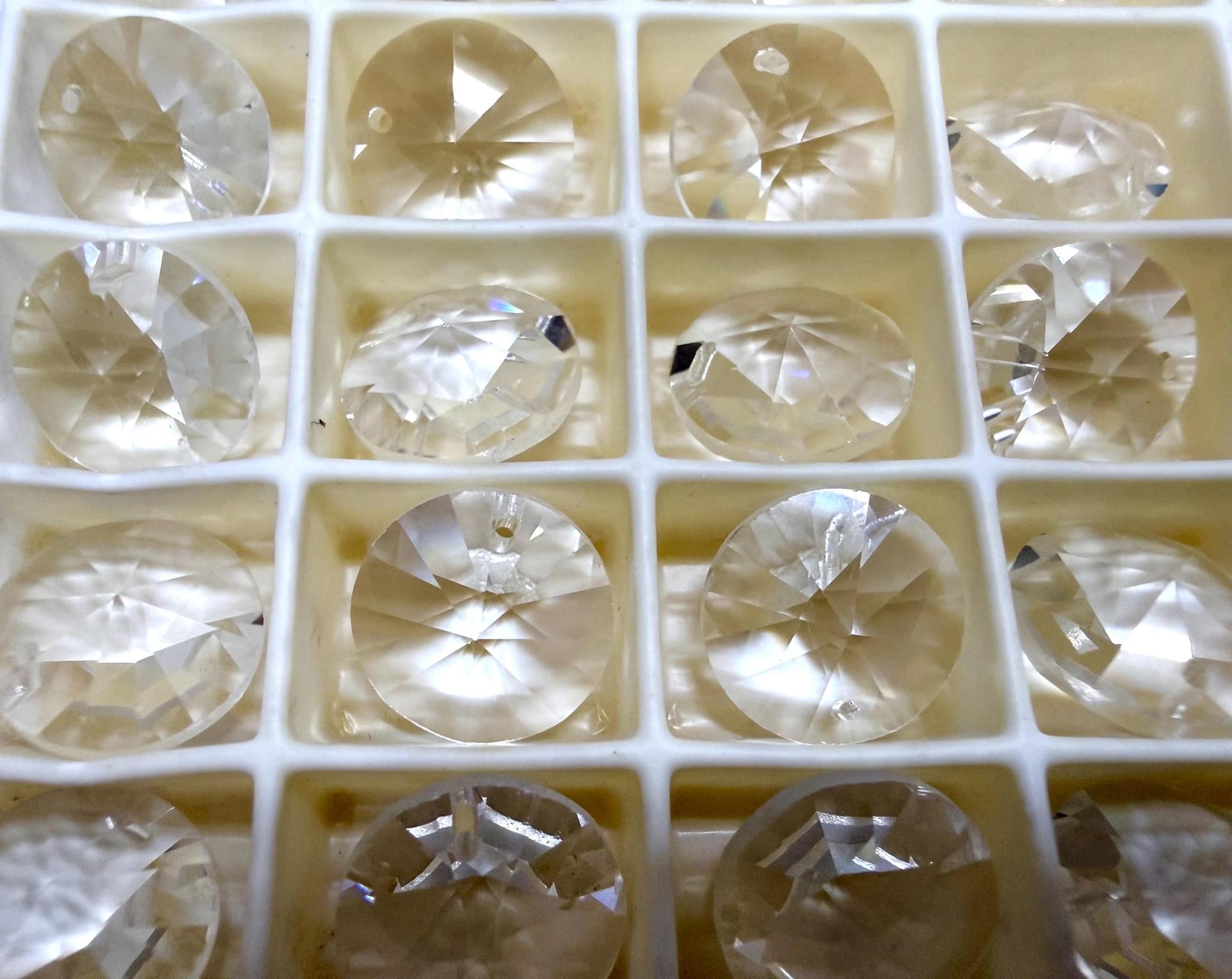 6mm Swarovski Rivoli Crystal Pendants, Round Beads (6200)