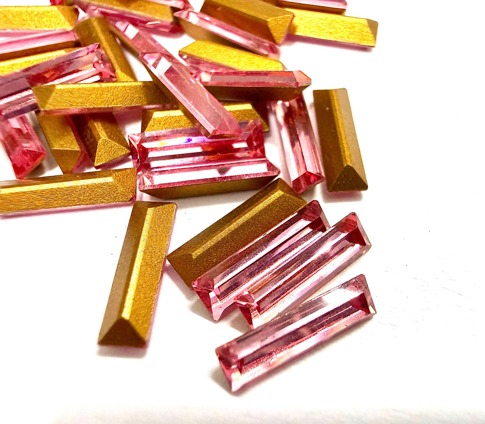 10x3 mm Swarovski 4500 Light Rose Baguette Fancy Stone  gemstones jewlery making color zirconium
