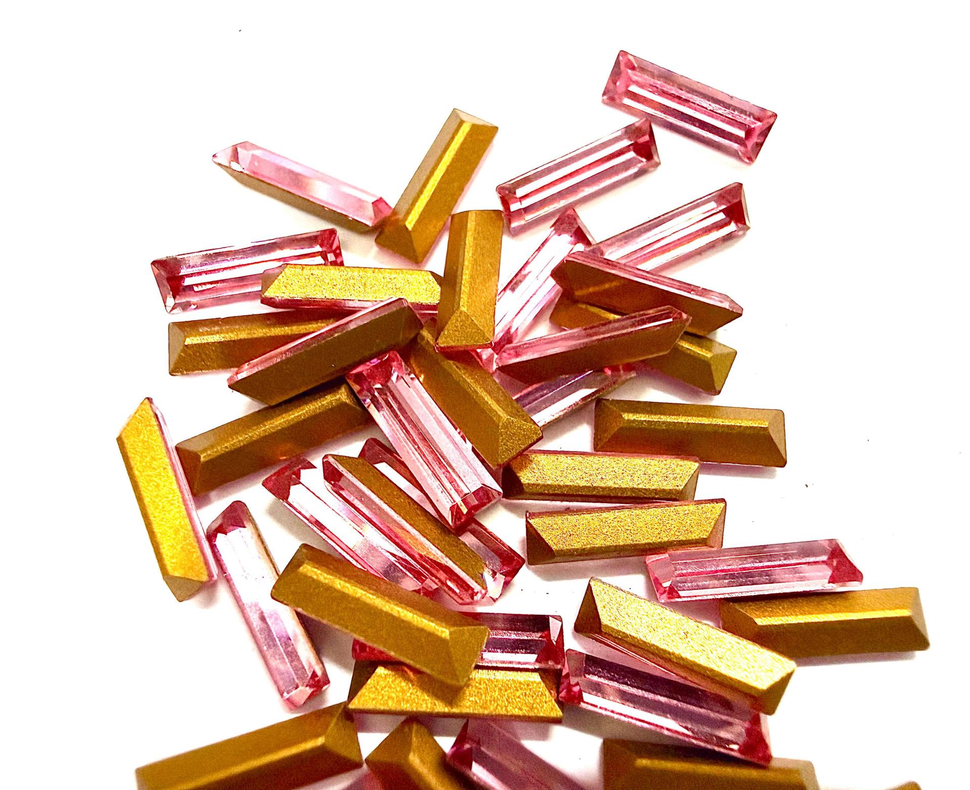 10x3 mm Swarovski 4500 Light Rose Baguette Fancy Stone  gemstones jewlery making color zirconium