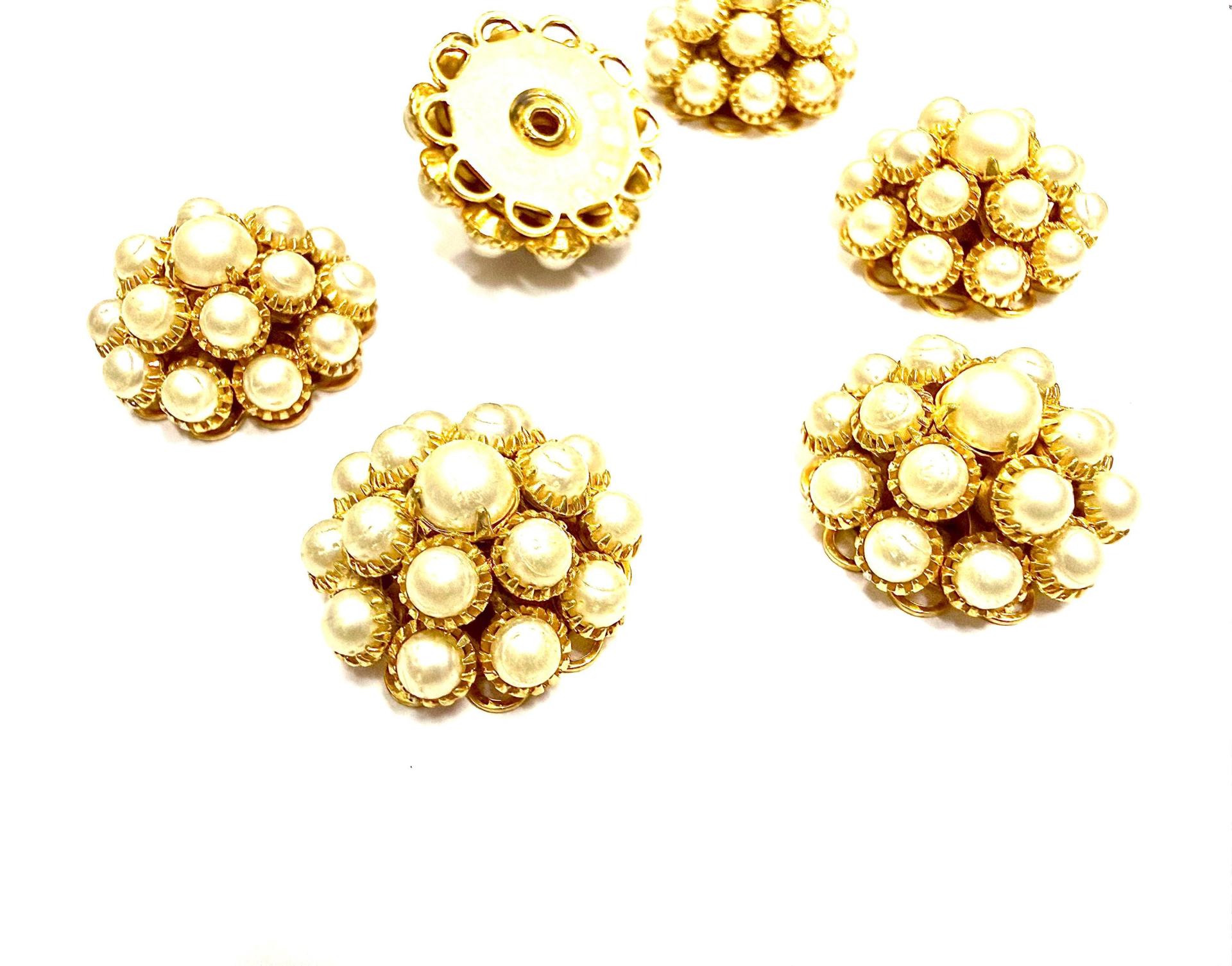 Vintage 18mm Swarovski Pearls Embellishment, Gold Plated DIY Supply