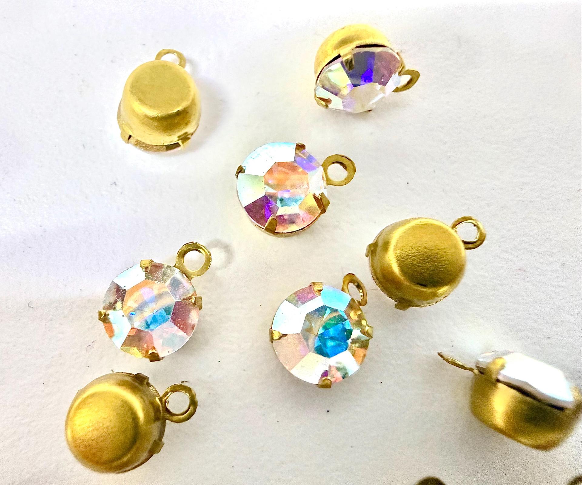 Swarovski Crystal Aurore Boreale Drop, Brass Setting (6mm, 28ss)