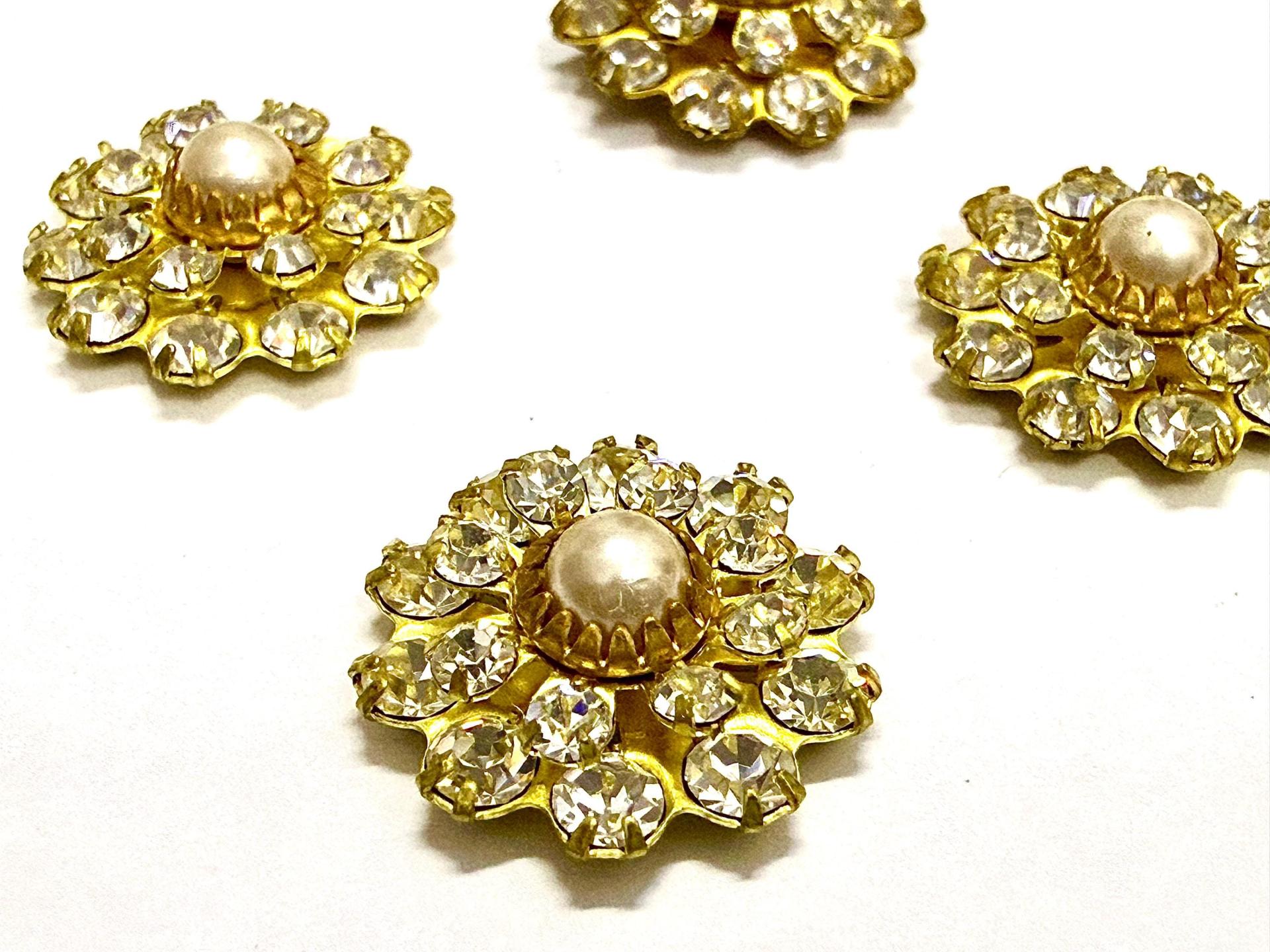 16mm Vintage brass Swarovski Flower Design in Pearl crystal Embellishment DIY Supplies wedding decorations