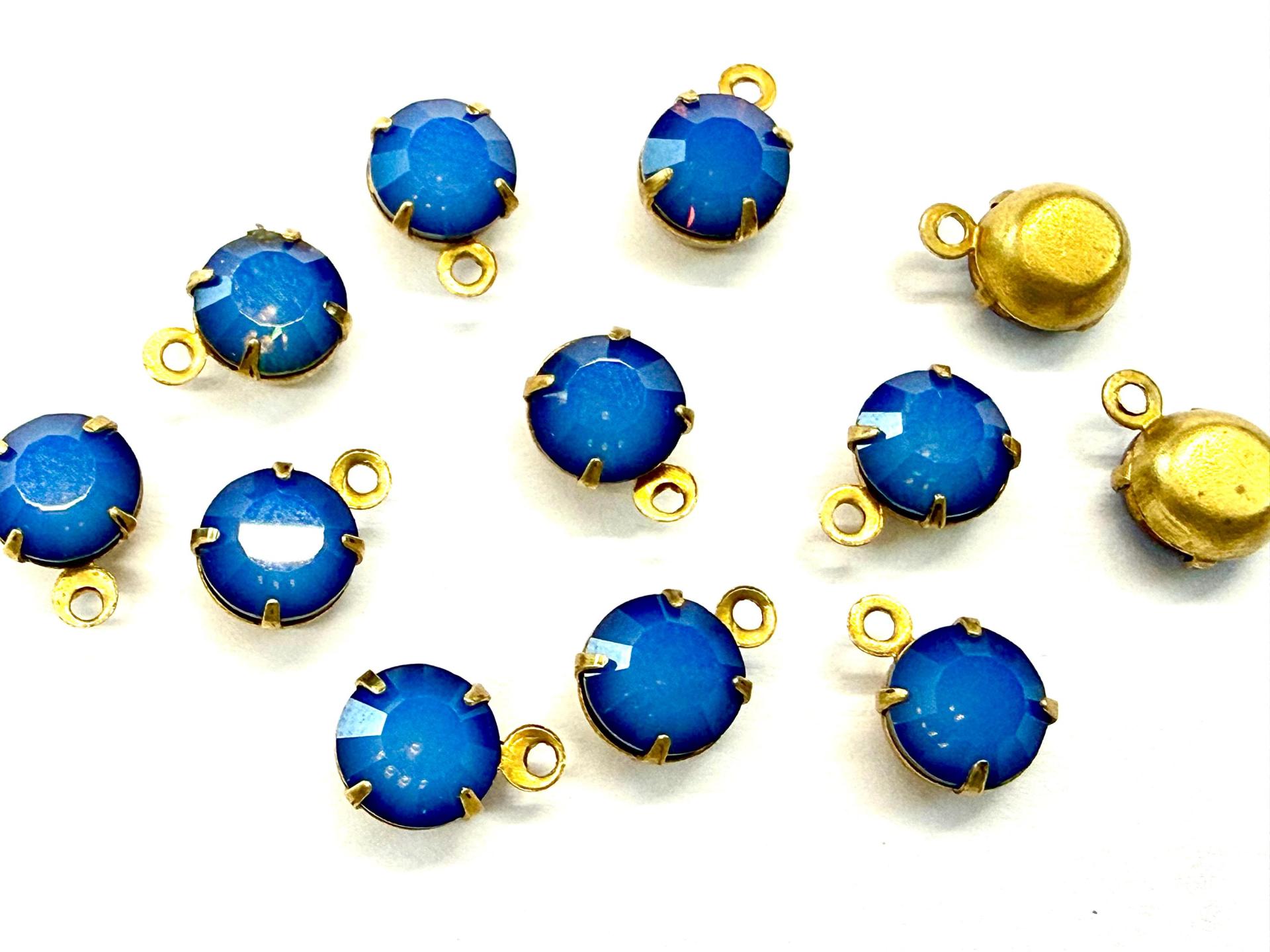 Swarovski White Opal Sky Blue Drop, Brass Setting (6mm, 28ss)