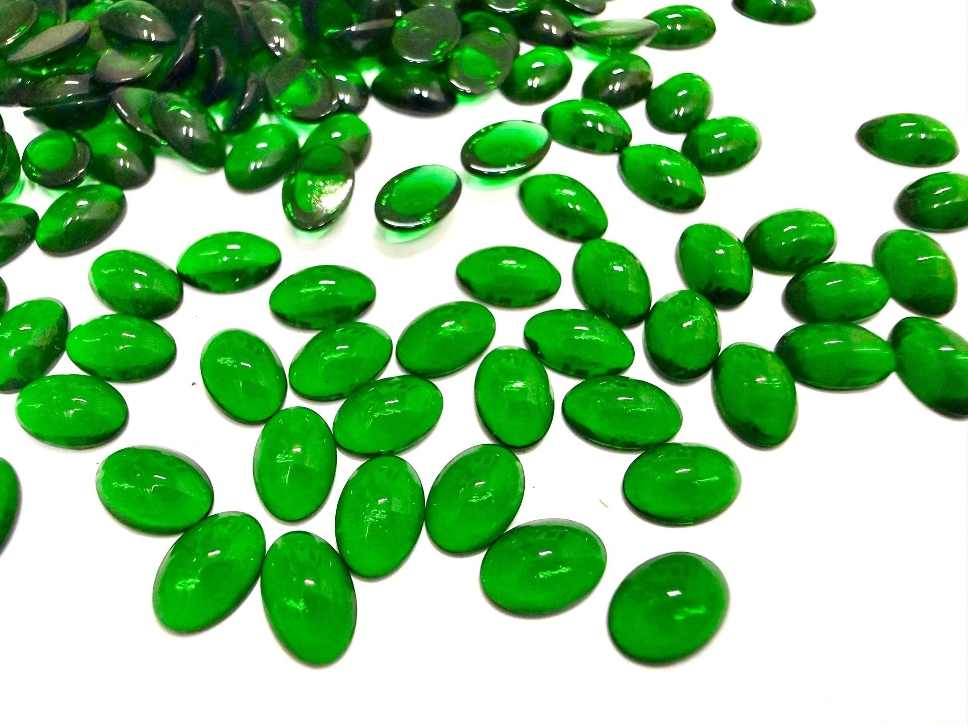 Swarovski Oval Cabochons Medium Emerald Unfoiled 6x4mm, 2190/4 Flat Back Glass Stones