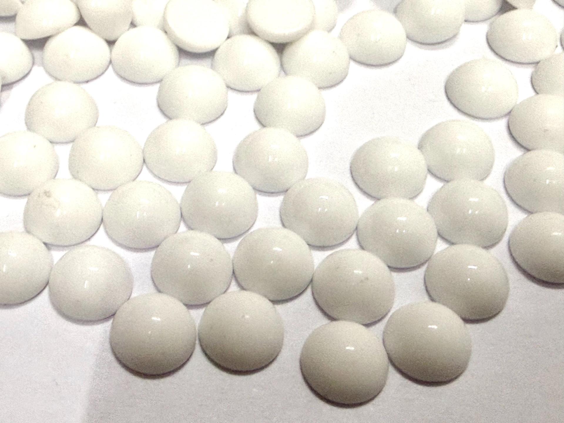 8 mm Swarovski Round Cabochon Cabs Chalk White unfoiled Article # 2090/4 Vintage Flat Back