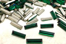 10x3 mm Swarovski 4500 Emerald Baguette Fancy Stone  gemstones jewlery making color zirconium